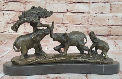 Scultura bronzo fatta a - bronzo,