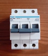 N.2 Interruttori magnetotermici - hager - MC332A - C32  - 3 poli - 400 v.