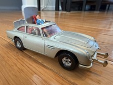Vintage Corgi Toys 271 James