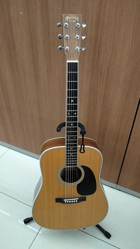 Chitarra acustica usata - , martin