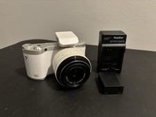 Samsung NX300 20.3MP CMOS Smart WiFi fotocamera digitale mirrorless obiettivo 20-50mm LEGGI