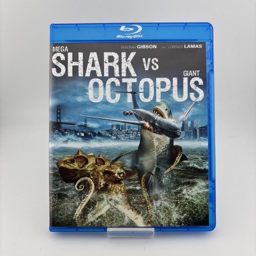 Mega shark versus giant - mega,