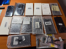 Lot de 13 pièces neuves (