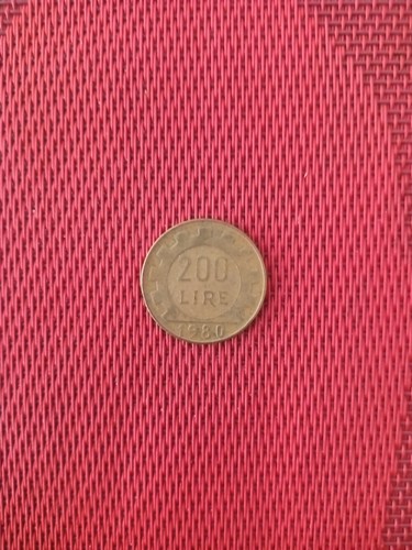 Rara moneta 200 lire 1980 - rara,
