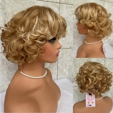 Parrucca corta soffice riccia
