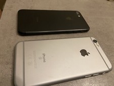 Apple iPhone 7 32 GB Nero opaco e Apple iPhone 6s nero argento