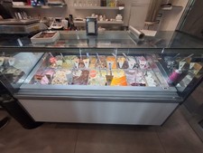 Vetrina gelato isa gusti - gelato, 18