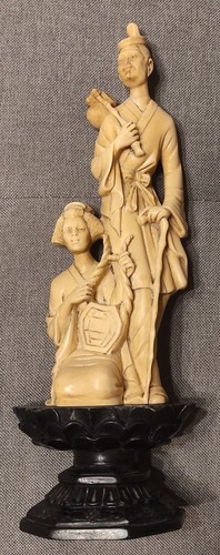 Elegante statuetta orientale - elegante,