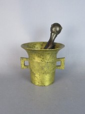 VINTAGE MORTAIO IN OTTONE DORATO CON PESTELLO IN LEGNO DECORATO EPOCA XX SEC.