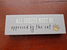 TUTTI GLI OSPITI DEVONO ESSERE