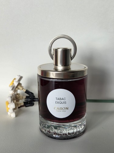 Caron tabac exquis - exquis, (2021)