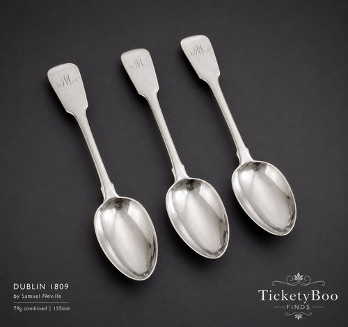 Trio cucchiaini - un, di
