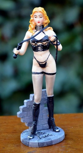 Toy soldiers painted sexy girl - soldiers,