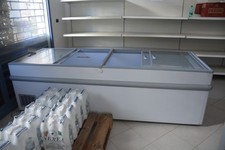 Congelatore a pozzetto