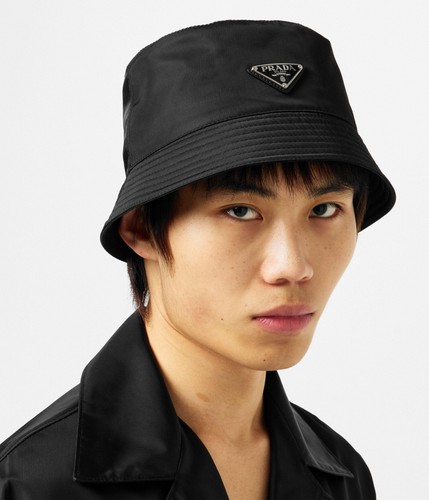 Autentico cappello prada nero - autentico,