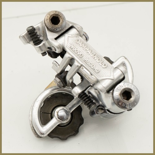 Campagnolo new record rear - 74,
