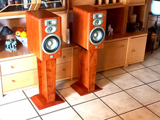 1 paio di supporti per casse -