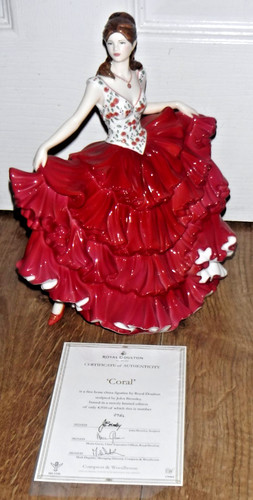 Squisita grande statuina - , royal