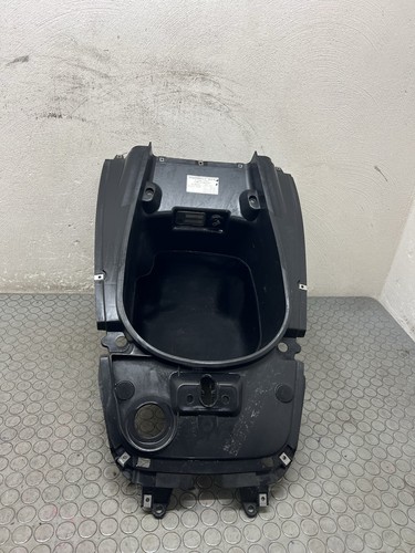 Scocca vano casco sotto sella - scocca,
