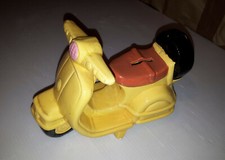 VESPA GIALLA Salvadanaio in