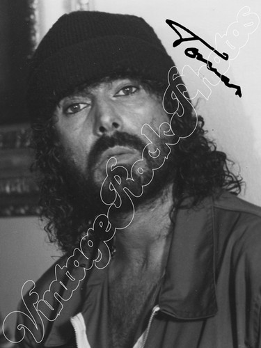 Tomas milian print - print, signed