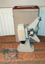 Cirse Astro 8mm Proiettore Italia c.1955 obiettivo Schachtoptik funzionante in custodia rara.