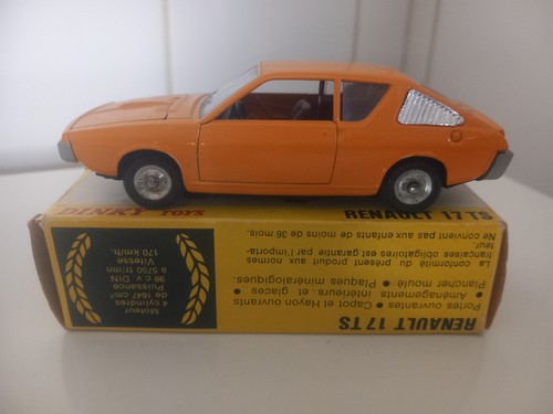 Dinky toys renault - dinky, ts
