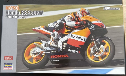 Hasegawa repsol honda - 1/12,
