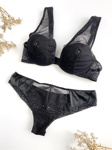 New with tags - intimissimi, bra
