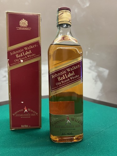 Johnnie walker red label - red,