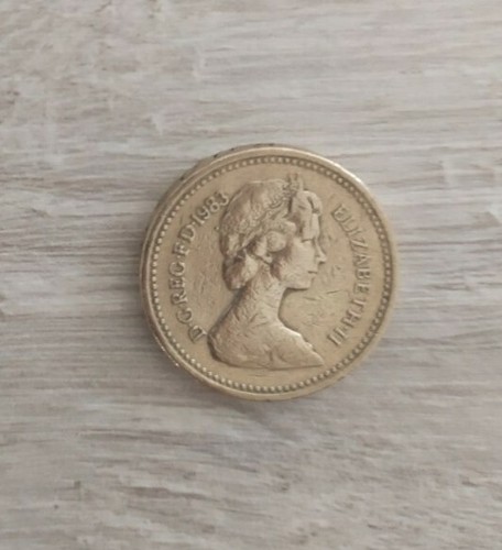 One pound 1983 elizabeth - one,