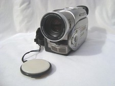 PANASONIC NV-DS27B VIDEOCAMERA