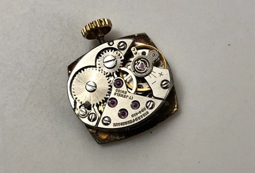 Mecanismo reloj - ✅,