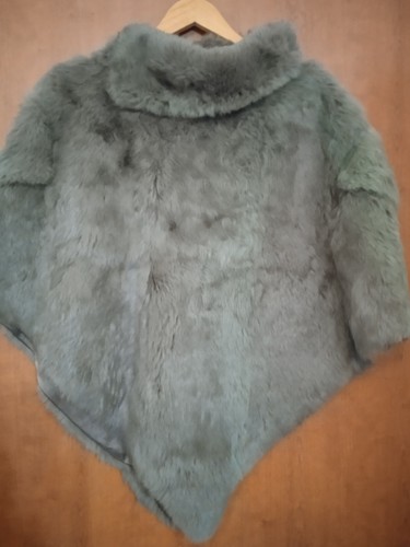 Pelliccia vera poncho lapin - in,