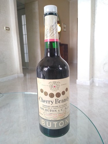 Cherry brandy buton sigillo - buton,