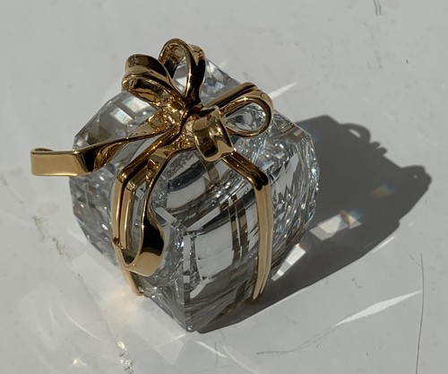 Swarovski crystal gift clock - swarovski,