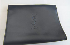 YSL Yves Saint Laurent Beauty come nuovo pochette