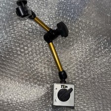 BASE MAGNETICA SNODABILE  TKN