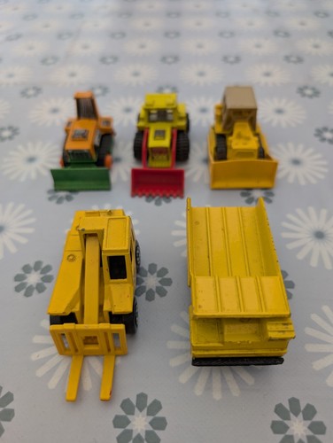 Matchbox lesley pala - pala, trattore