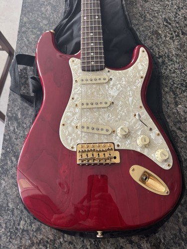 Squire pro tone stratocaster - squire,
