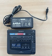 Videoregistratore Sony GV-D200E NTSC Hi8 / Video8 / Digital8 - dal rivenditore