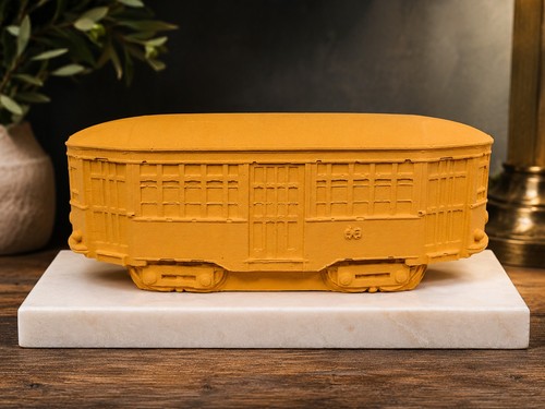 Tram vintage milano in - vintage,