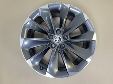 Skoda Superb cerchio in lega 8