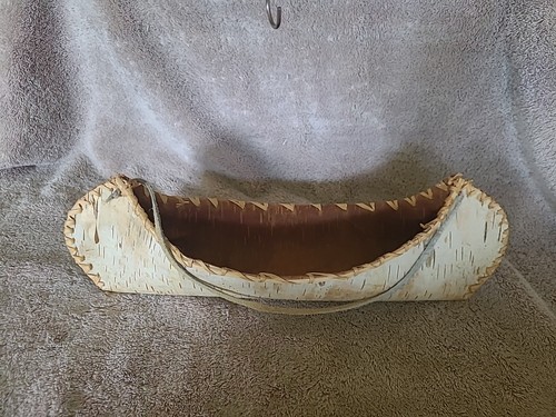 Antica canoa corteccia - , di