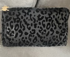 Pochette Sisley