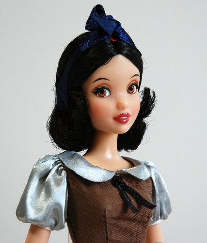 Disney snow white - snow, doll