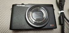 Fotocamera digitale compatta