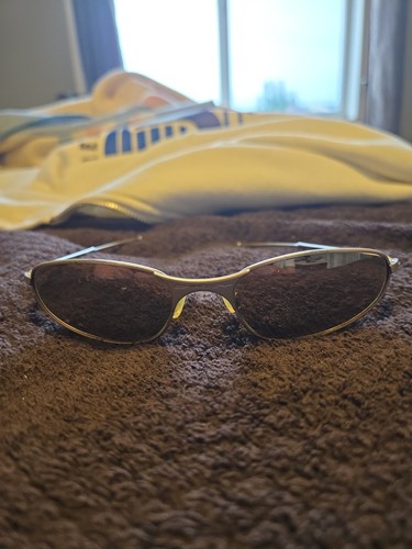Vintage oakley wire - oakley, a