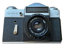 Zenith E Con Industar 50 mm F2 e Borsa PER RICAMBI O DA RIPARARE