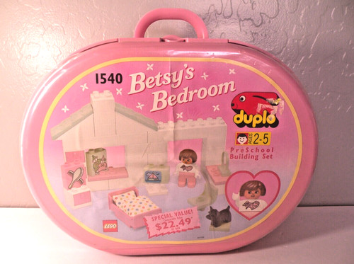 Betsy bedroom lego duplo - bedroom,